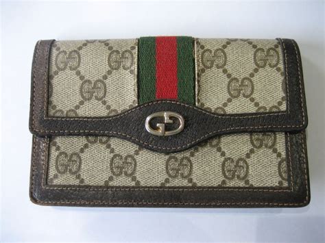 gucci red green stripe wallet|green Gucci wallet review.